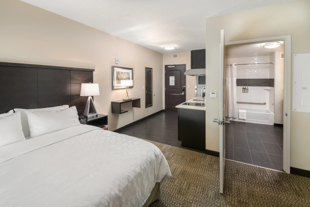 Staybridge Suites Saskatoon - University by IHG