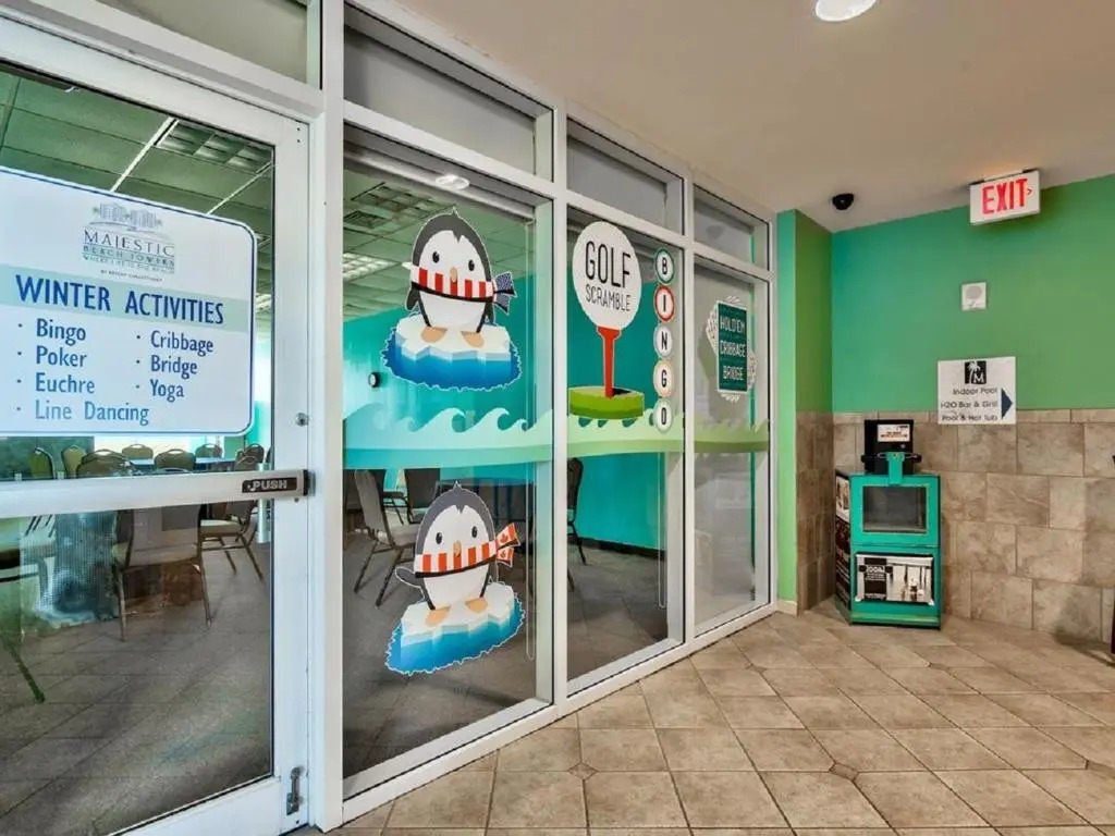 Majestic Resort 505 with RESERVED parking on 3rd Floor Walk-Over