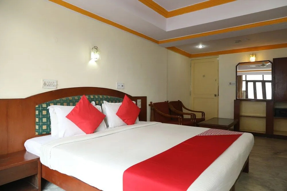 OYO 16260 Hotel Sunny International