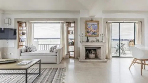 Penthouse Terrace 360º Lisbon View 1 by Lisbonne Collection
