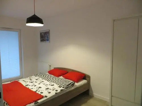 Poznan Black Red apartment