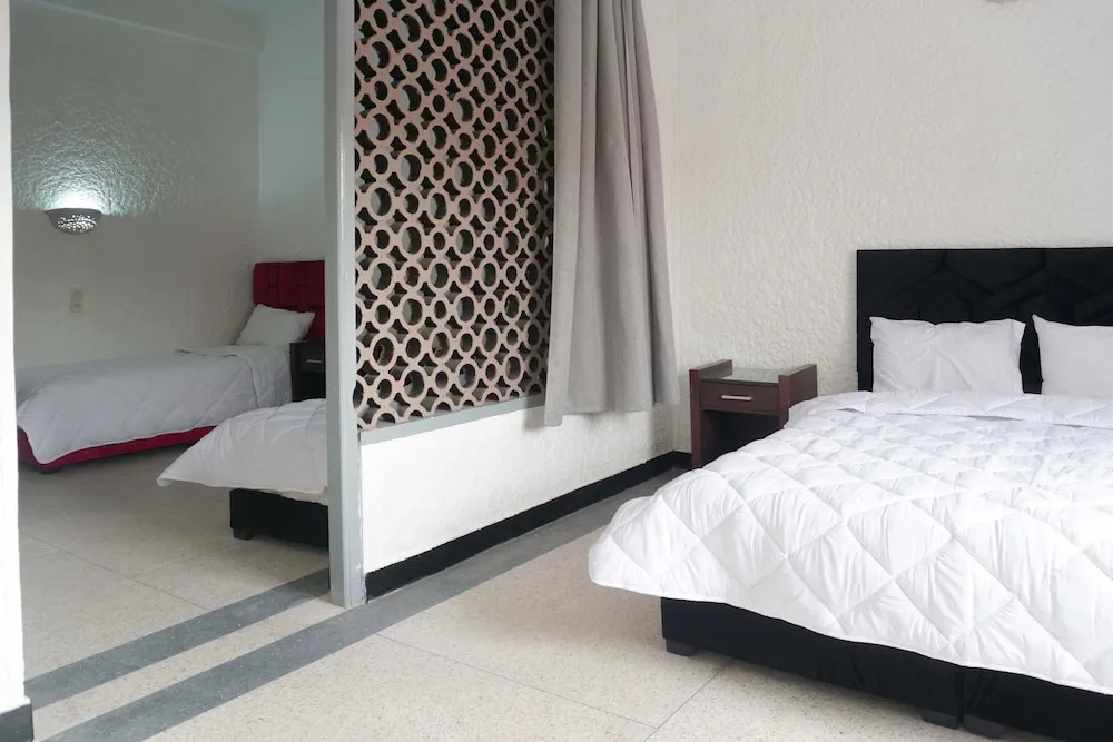 Hotel Warda