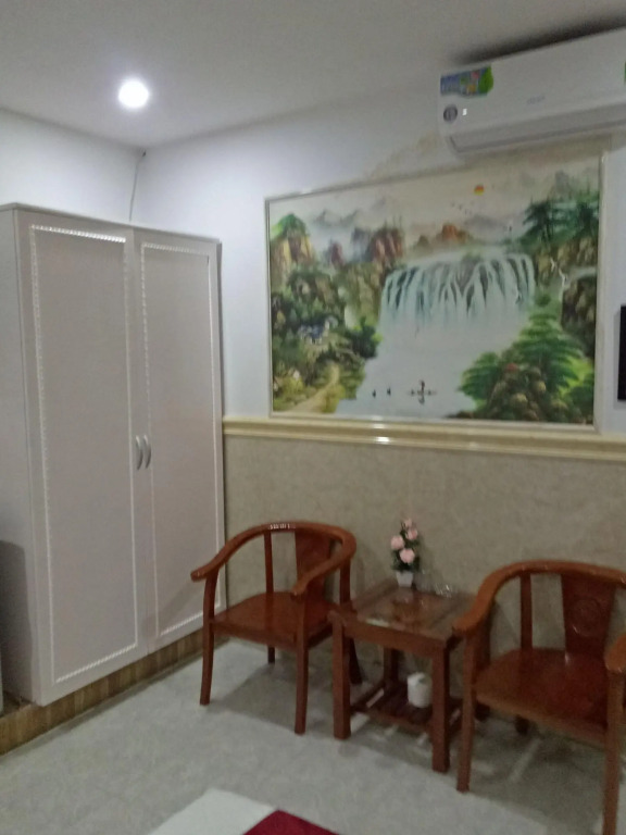 Duc Long Airport Hotel