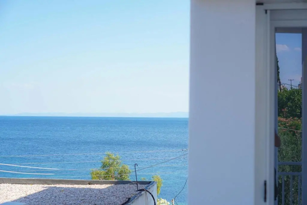 Nikis House Apartments By The Sea