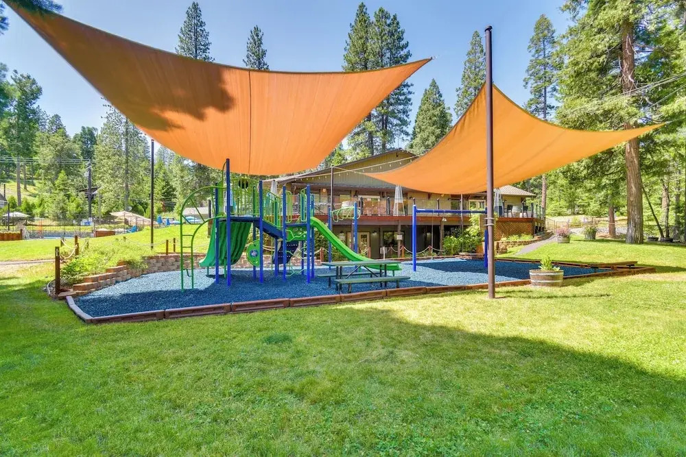 Sleek Blue Lake Springs Retreat w/ Deck & Yard!