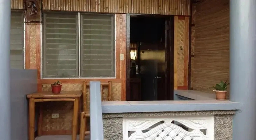 Tristans Beach Resort and Restaurant