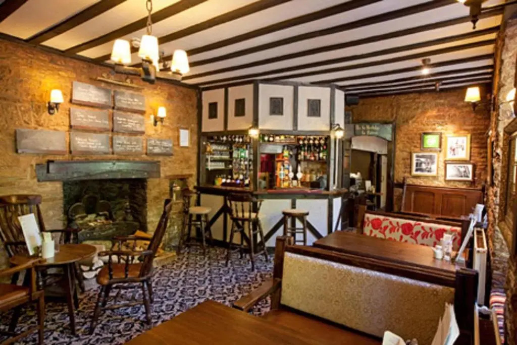 Hunters Hall Inn by Greene King Inns
