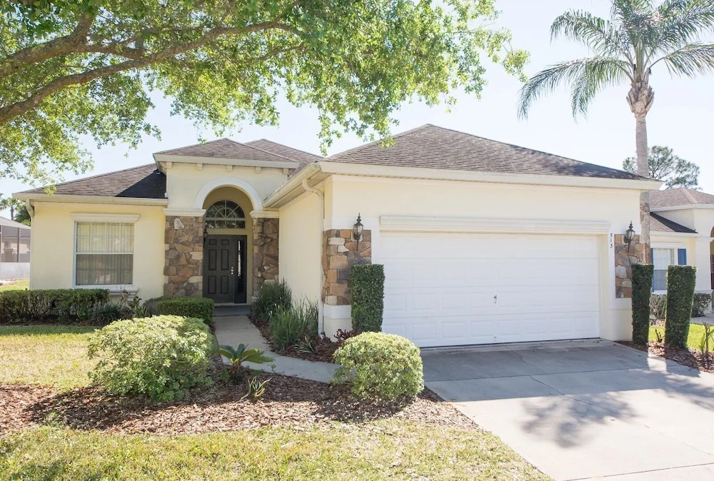 5BR Calabay Parc Pool Home 513 by OVRH