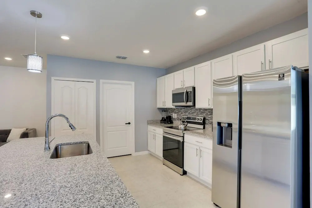 6 Mi to River Park Marina, Boardwalk: Home w/ Pool