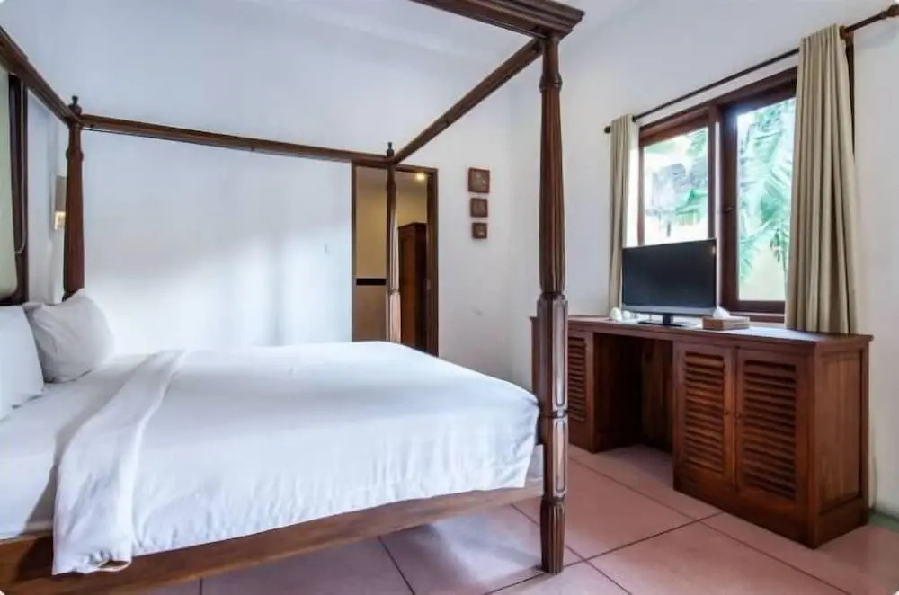 PB - Villa 4 - 2BR · 2-BR Private Pool Villa Walk to Seminyak Beach