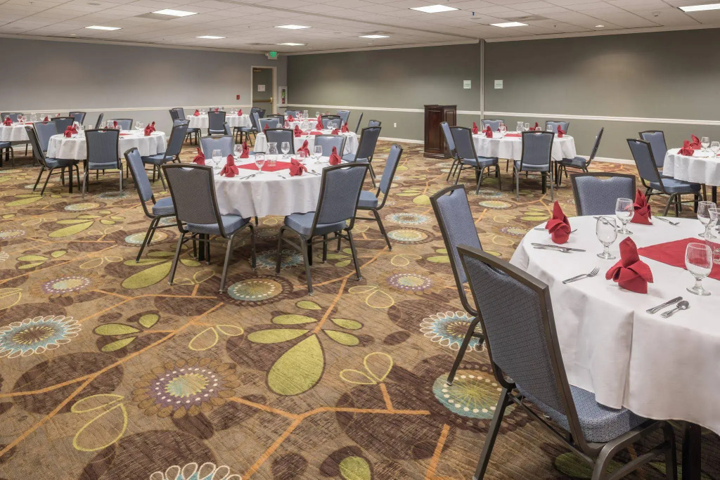 Holiday Inn Express Spokane Airport by IHG