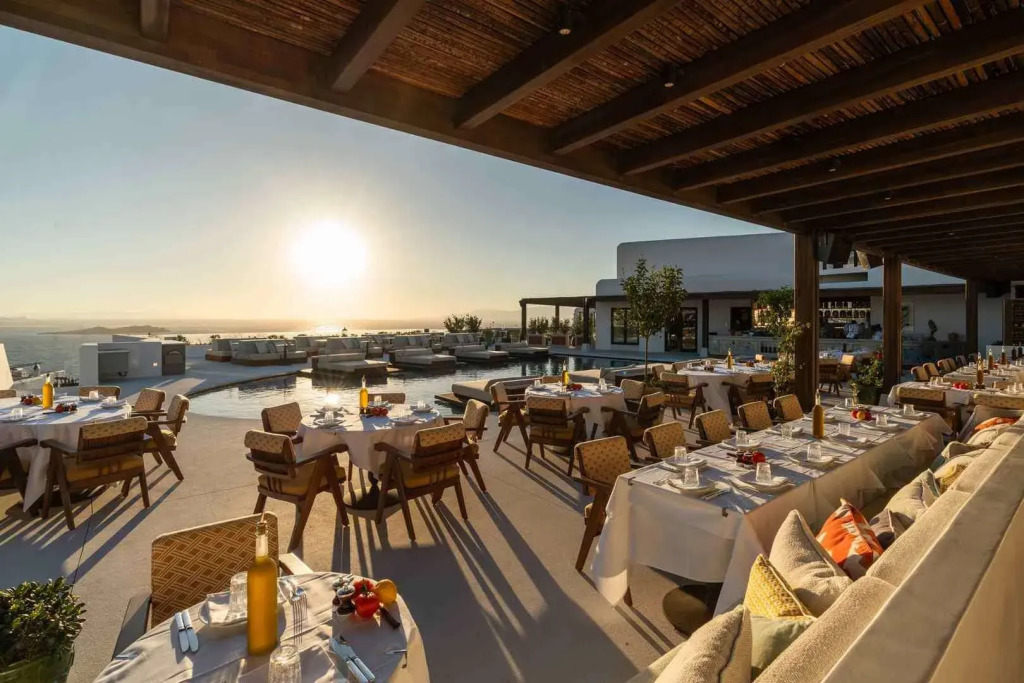 Anandes Hotel