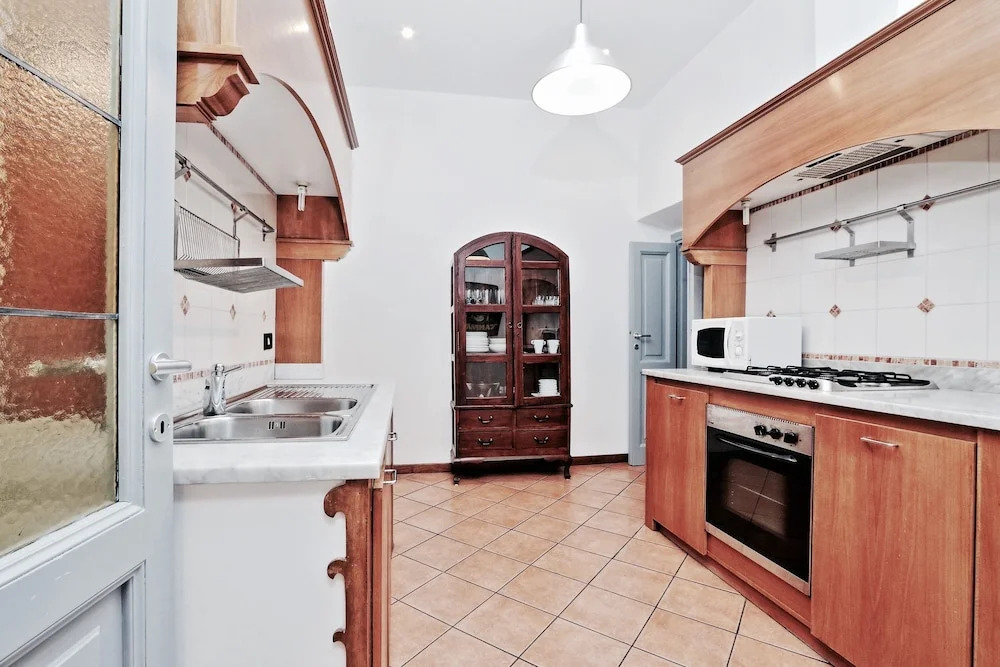 Divo Apartments - Spanish Steps