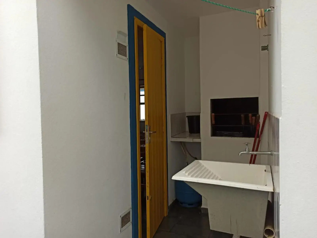 CONDOMINIO COLONIAL APARTAMENTOS 150M DA PRAIA