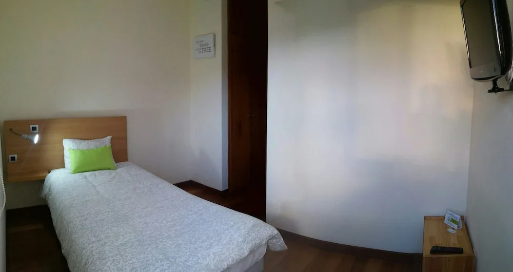 Casa Os Manos