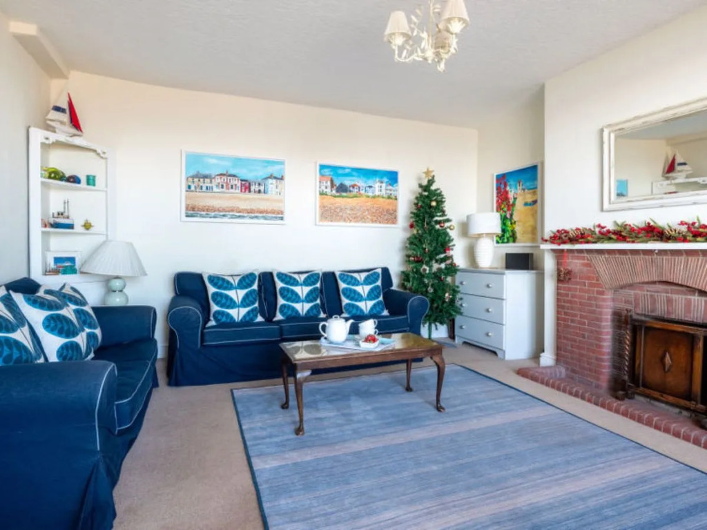 3 Bed in Aldeburgh oc-reg