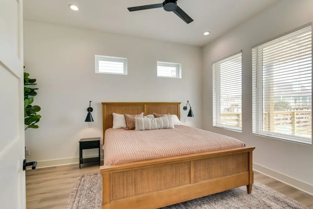 Modern Freeport Beach House Rental w/ Ocean View!