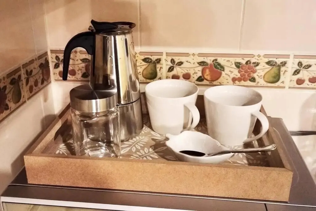 Comfortable/Balcony /2 Bedrooms/22 Min Airport STI