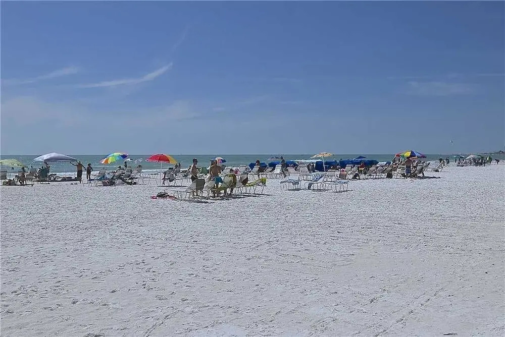 Siesta Shores B13 - Three Bedroom Condo