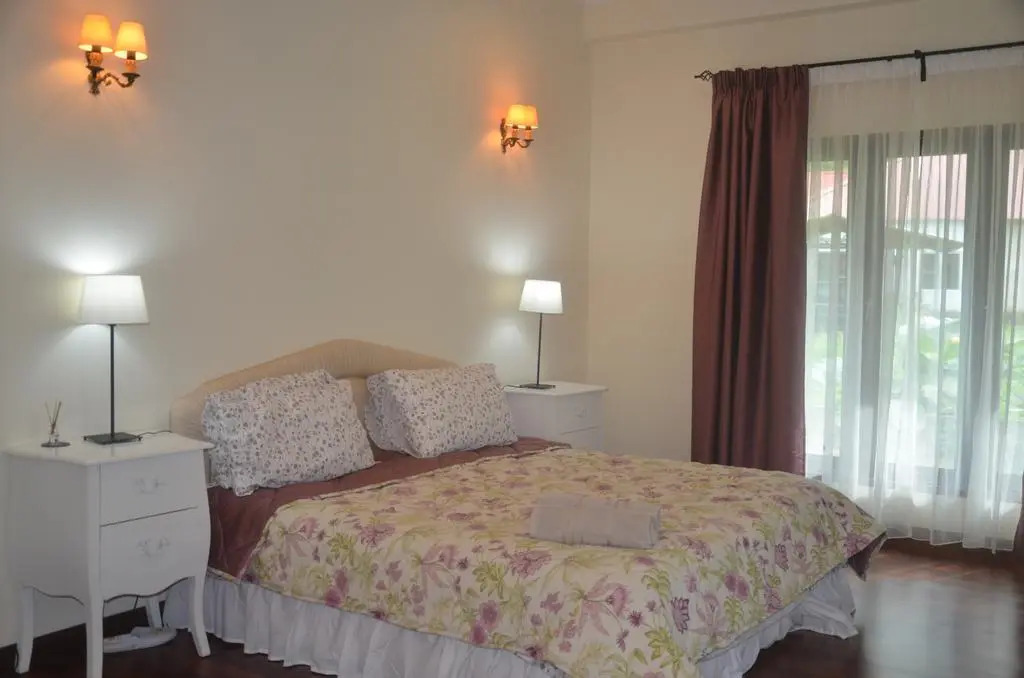 NHZ Country House