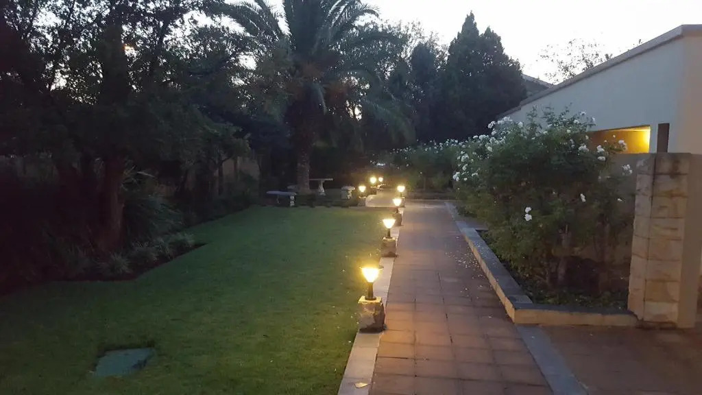 Acacia Lodge