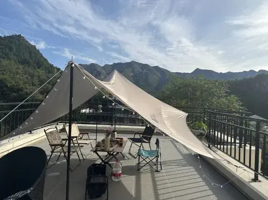 Manshan Shishe Homestay
