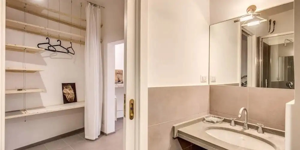 Trastevere budget studio