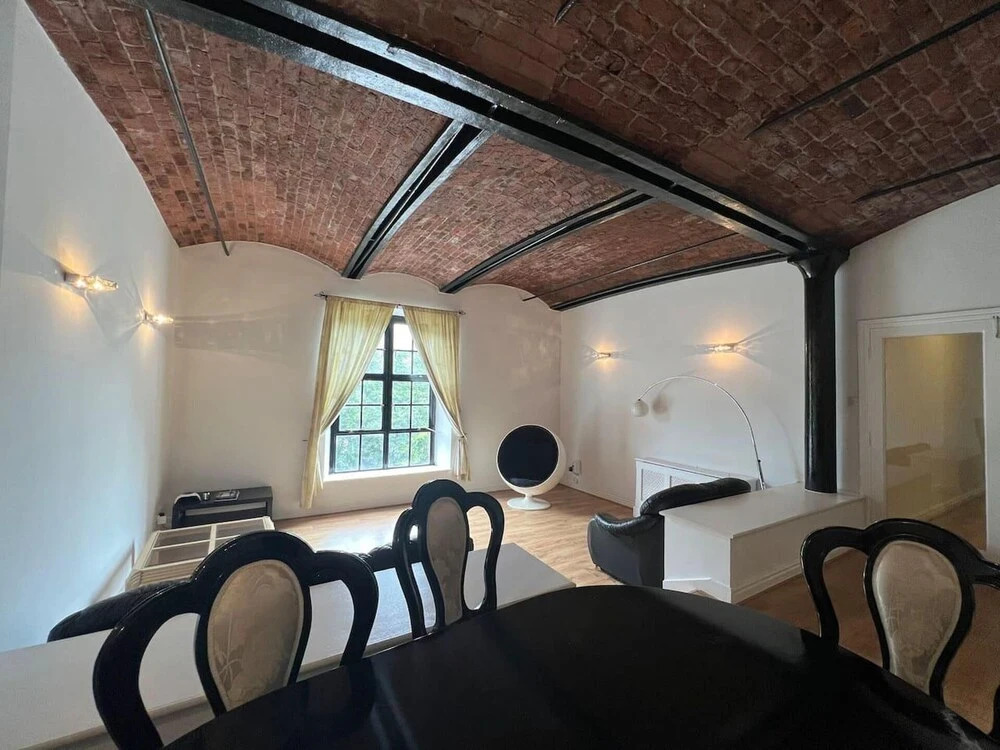 2-bed Apartment in Liverpool at Albert Dock
