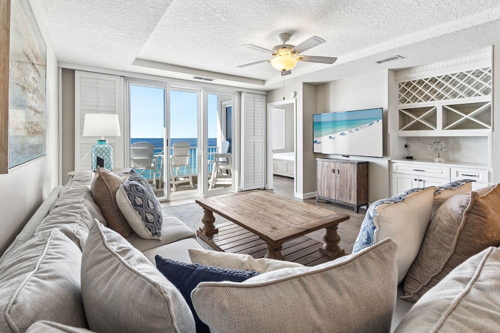 The Inn At Crystal Beach Ph 702 4 Bedroom Condo