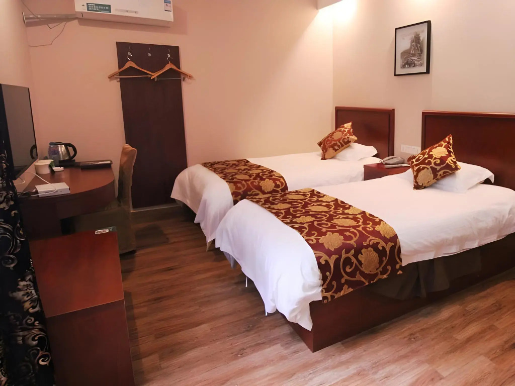 GreenTree Inn Huangshan TangKou Town Scenic Spot South Gate Transfer Center Hotel