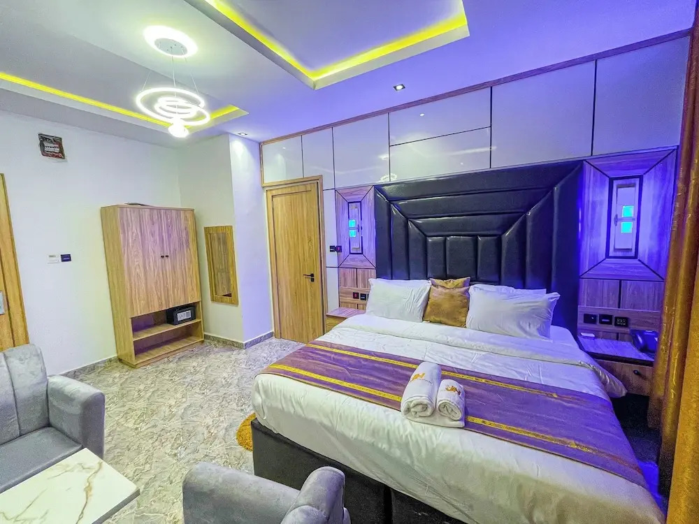 Julicis Hotels and Suites
