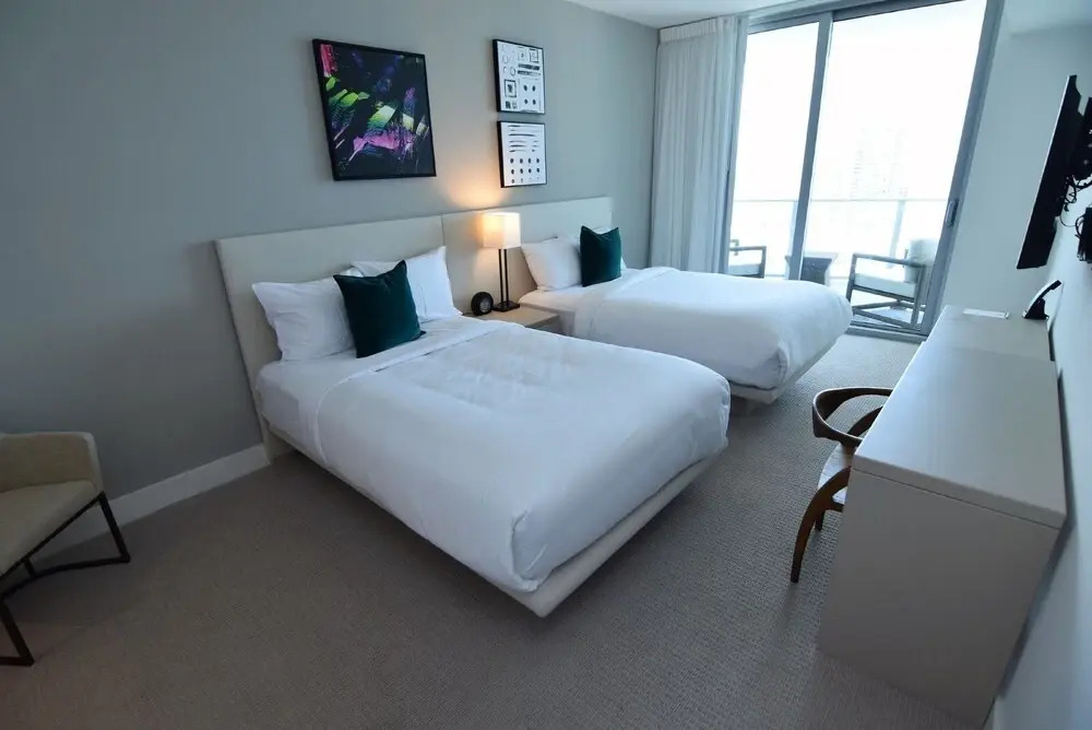 Beautiful Ocean Front 3 Bed 3 Bath @ Hyde Resort!