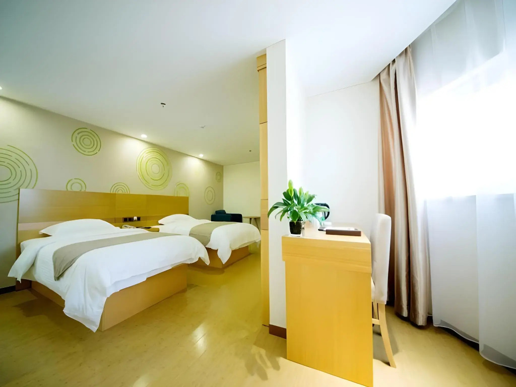 GreenTree Inn Liaocheng Economic Development Zone Huitong Logistics Park Express Hotel