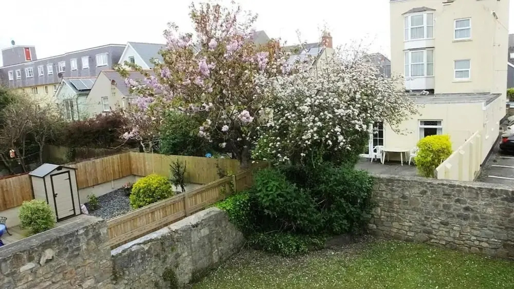 Victoria Street 37, Flat 3