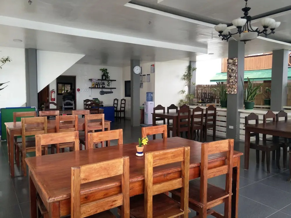 Dolphin Bay Resort Puerto Galera
