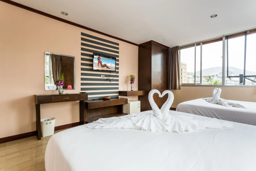 Royal Beach Residence, Patong Beach