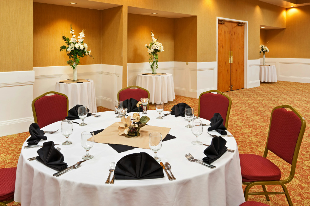 Holiday Inn Johnson City by IHG
