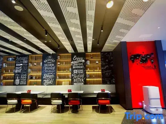 Jingning Dongcheng Hotel