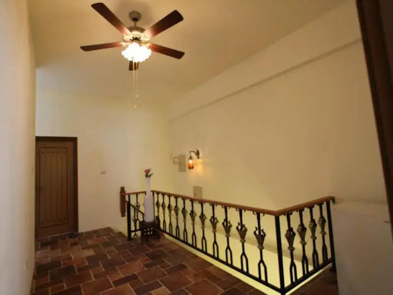 Arias Home