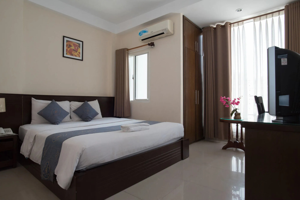 99 Bui Vien Hotel