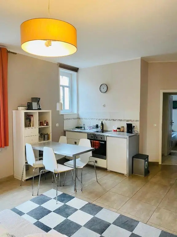 Villa FeWo mit separaten Schlafmöglichkeiten, zentral gelegen