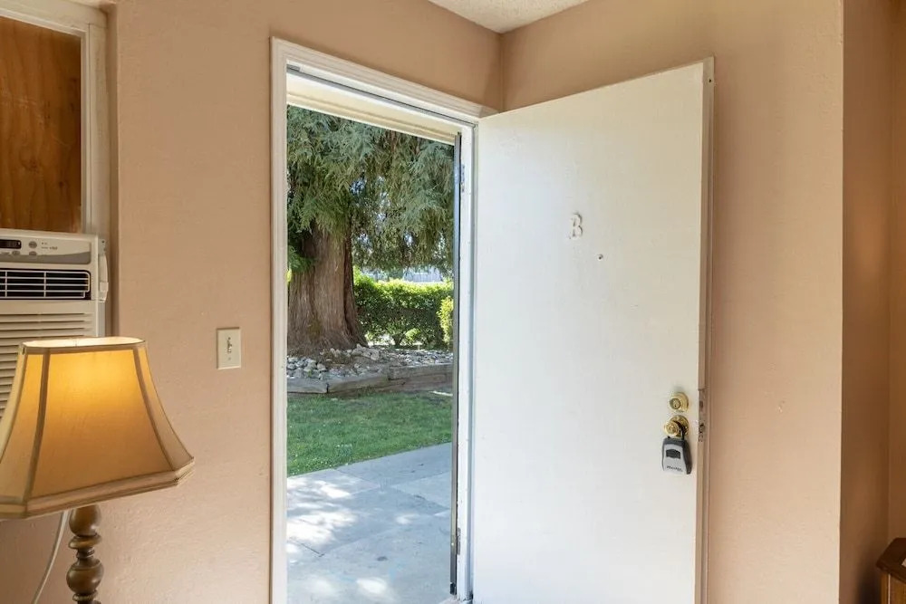 Simple, Cozy 2-bedroom in San Jose