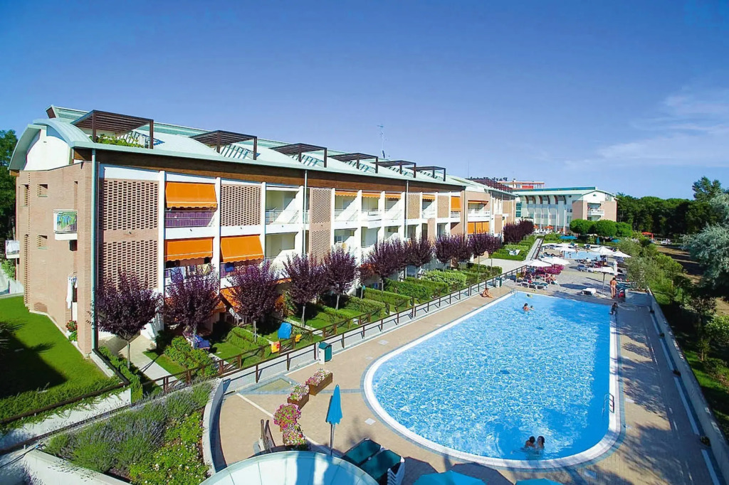 Apartment in Bibione Pineda with balcony