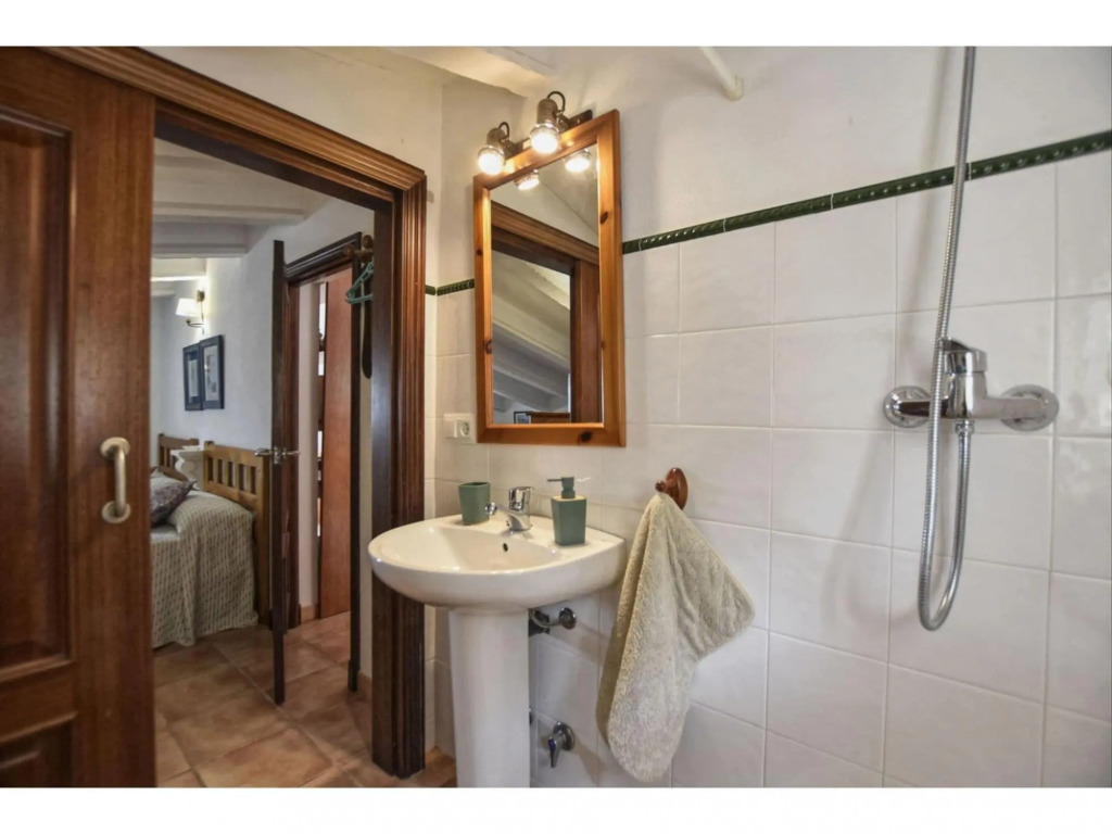Villa with pool, garden and WIFI located 6 km from the sea in La Argentina