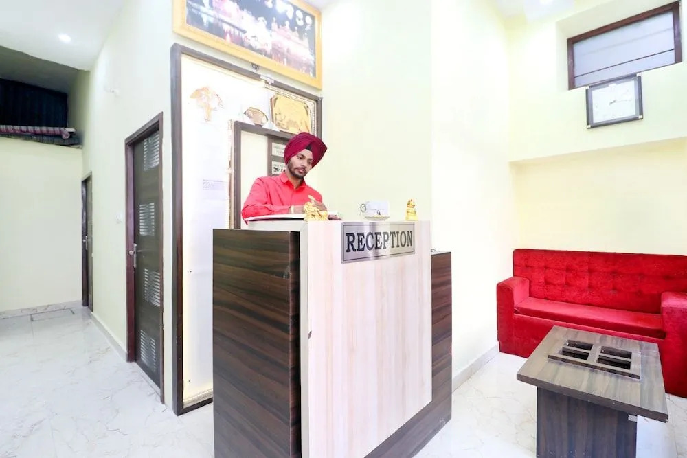 Arora classic guest house