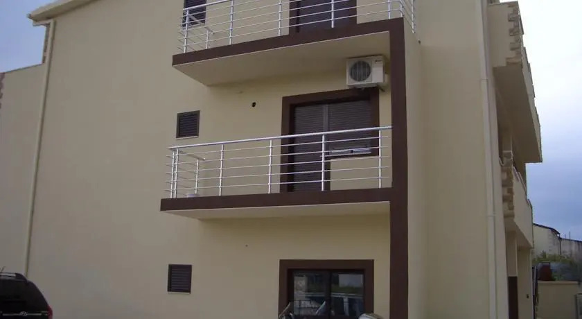 Guest House Star