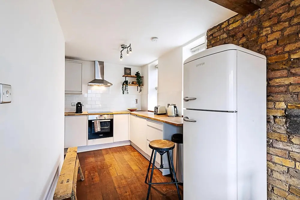 Charming Shoreditch Apartment