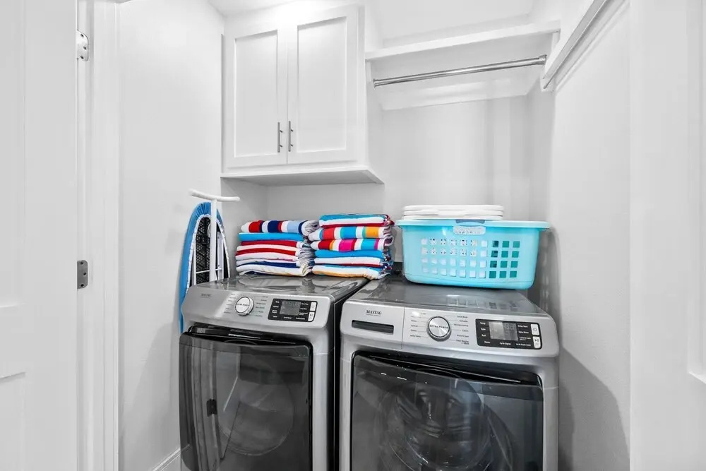 Peaceful Easy Feeling 156 Chivas Lane, Unit B 4 Bedroom Home by RedAwning
