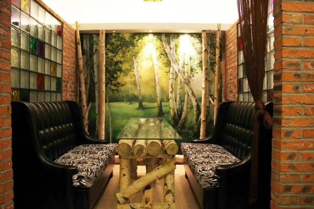 Tiger Hotel