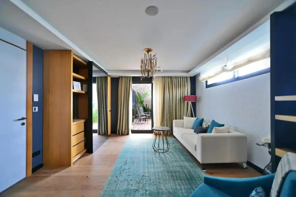 4 Bedroom Luxury Villa Located in Yalikavak With Marvelous Sea View Tranquilit